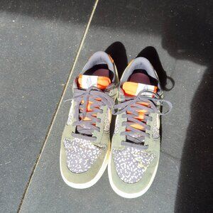 Nike Dunk Rainbow Trout Mens size 12